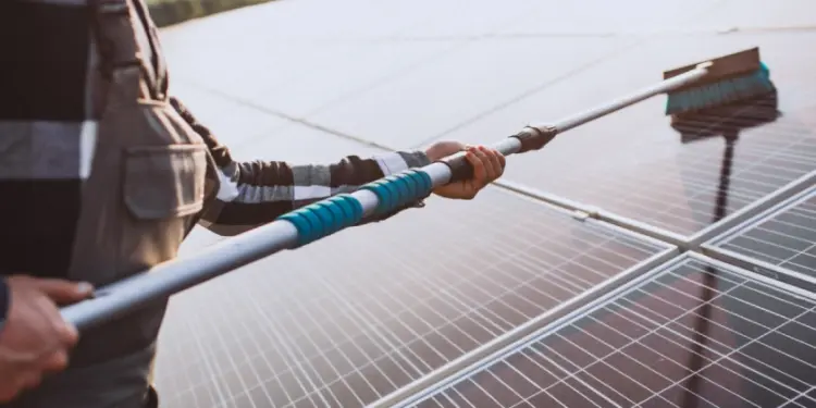 Qué mantenimiento necesitan las placas solares