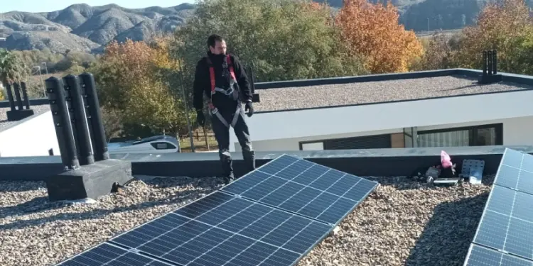 Instalar placas solares en Cuarte de Huerva